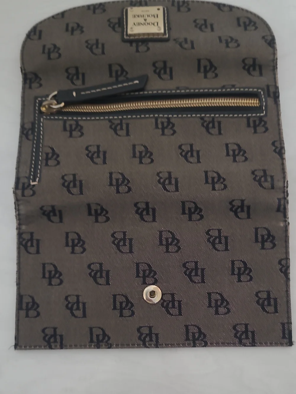 Dooney & Bourke Continental Clutch Wallet Black Looking For A New Owner.